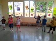 Ateliers cirques en Maternelle.wmv