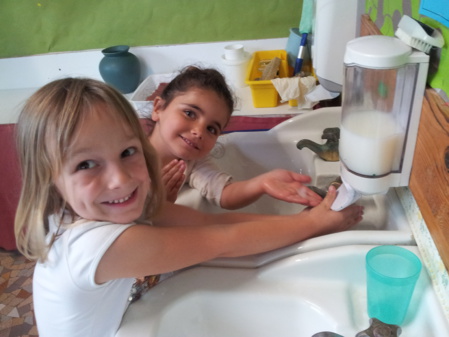 Lavage des mains ... Lavage des mains ...