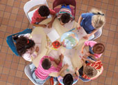 Le 1er conseil d'enfants. Le 1er conseil d'enfants.