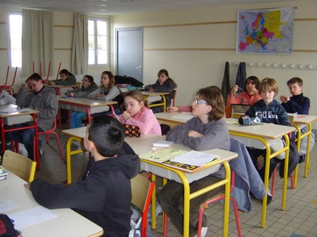 Journée-découverte au collège Maîtrise Notre Dame à Douvres Journée-découverte au collège Maîtrise Notre Dame à Douvres