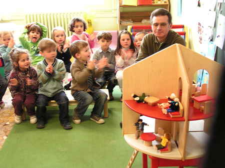 Une nouvelle maison de poupées Une nouvelle maison de poupées
