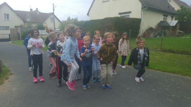 "Sois sport...écoute ton coeur"! "Sois sport...écoute ton coeur"!