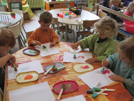 Chouette : activité peinture ! Chouette : activité peinture !