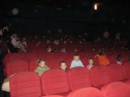 Séance de cinéma pour les plus jeunes Séance de cinéma pour les plus jeunes