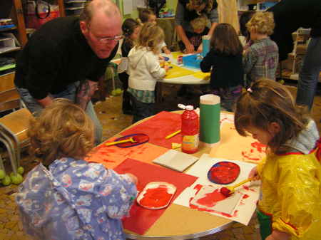 Les petites mains en pleine action... Les petites mains en pleine action...