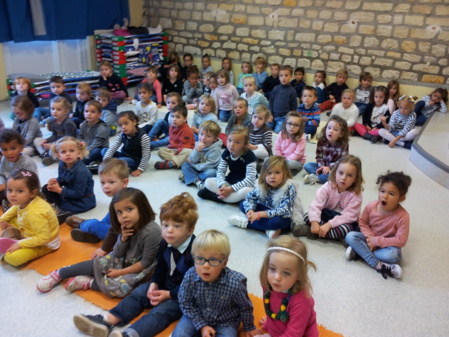 La chorale des "p'tits bouts" La chorale des "p'tits bouts"