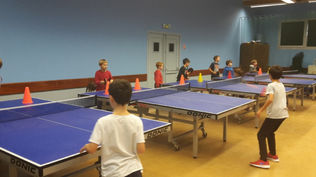 Première séance de tennis de table Première séance de tennis de table
