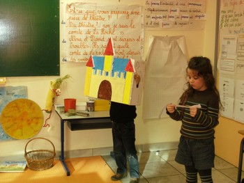 Préparation de la représentation du Château qui a le hoquet. Préparation de la représentation du Château qui a le hoquet.