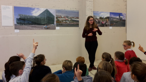 Les CM1 au Pavillon de la Presqu' Ile de Caen Les CM1 au Pavillon de la Presqu' Ile de Caen