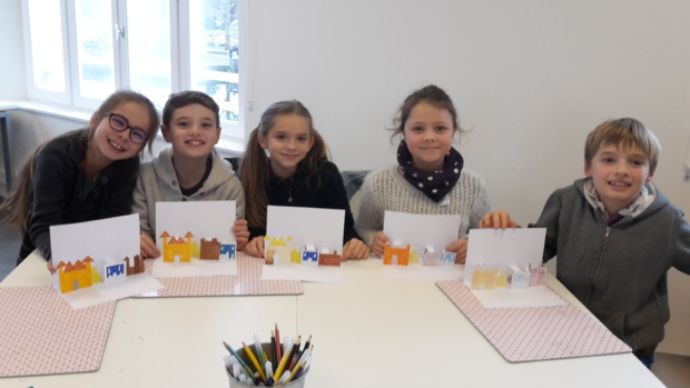 Les CM1 au Pavillon de la Presqu' Ile de Caen Les CM1 au Pavillon de la Presqu' Ile de Caen