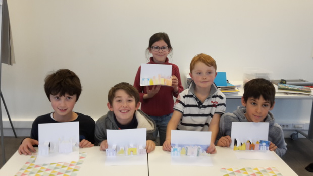 Les CM1 au Pavillon de la Presqu' Ile de Caen Les CM1 au Pavillon de la Presqu' Ile de Caen