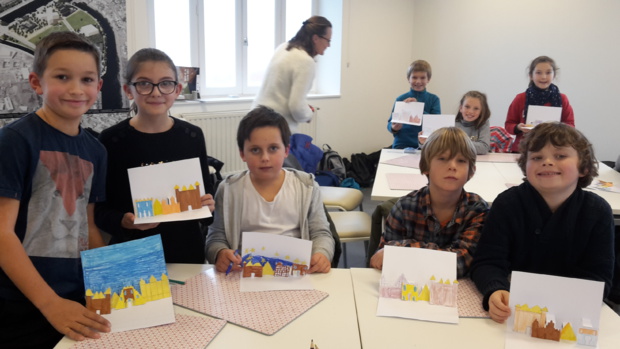 Les CM1 au Pavillon de la Presqu' Ile de Caen Les CM1 au Pavillon de la Presqu' Ile de Caen