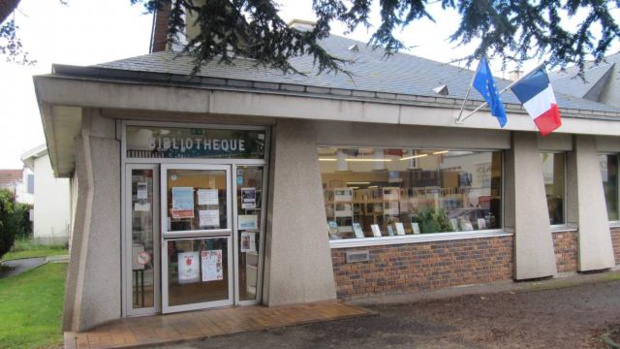 Sortie à la bibliothèque Sortie à la bibliothèque
