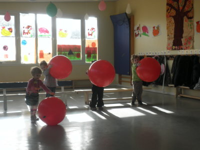 Les ballons rouges!