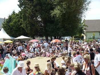 Une kermesse très colorée