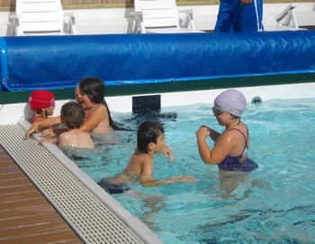 Piscine pour les CP/CE1 Piscine pour les CP/CE1