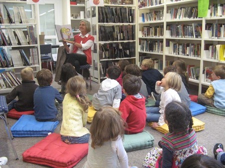 Visite à la bibliothèque