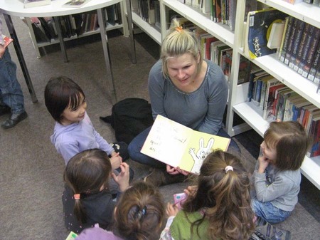 Visite à la bibliothèque