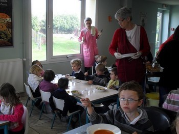 Repas rose et vert Repas rose et vert