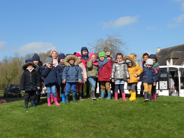 Visite de la ferme Vergy puis fabrication de yaourts ! Visite de la ferme Vergy puis fabrication de yaourts !