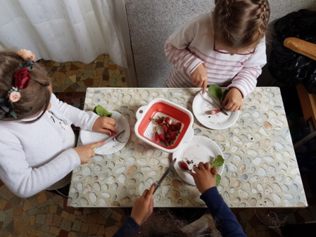 Dégustons nos radis ! Dégustons nos radis !