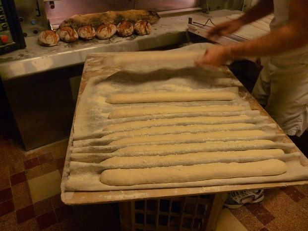 Les baguettes de tradition sont faites sur une toile Les baguettes de tradition sont faites sur une toile