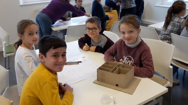 Sortie au Pavillon de la Presqu'Ile de Caen Sortie au Pavillon de la Presqu'Ile de Caen