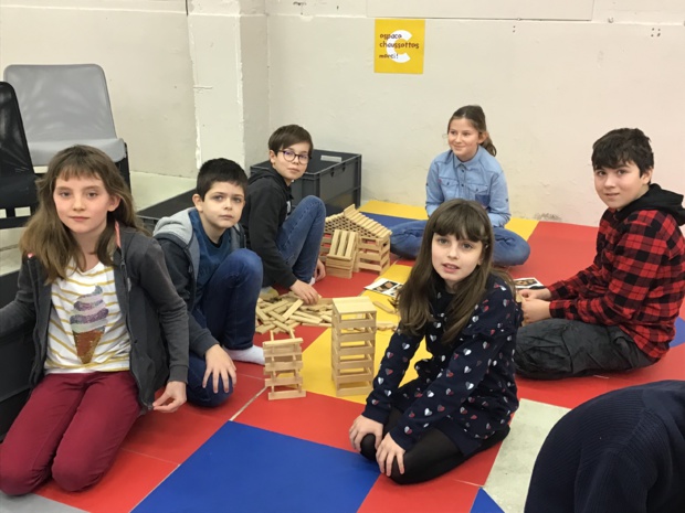 Visite au Pavillon de la presqu’île de Caen. Visite au Pavillon de la presqu’île de Caen.