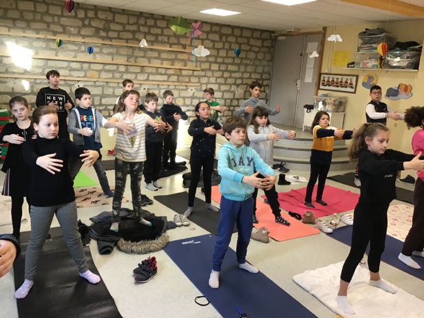 Qi gong en CM1/CM2 Qi gong en CM1/CM2