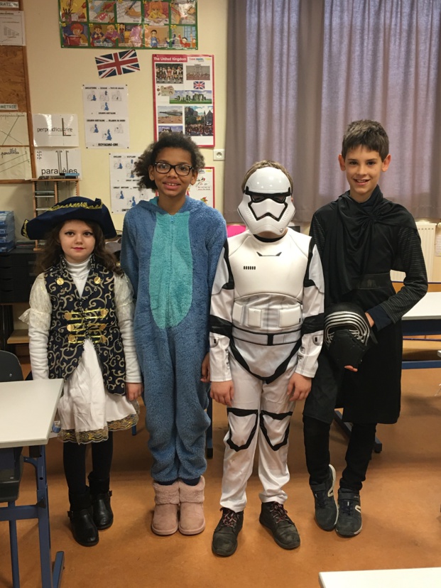 Le carnaval des CM1/CM2 Le carnaval des CM1/CM2