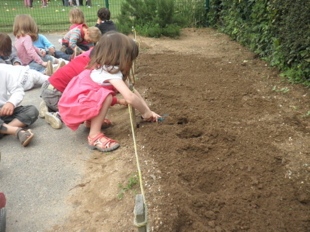 Les petits jardiniers