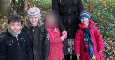 La classe de Petite et Moyenne Section dans les bois La classe de Petite et Moyenne Section dans les bois