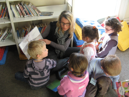 RDV à la bibliothèque RDV à la bibliothèque