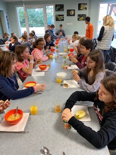 Petit Déjeuner à l'école