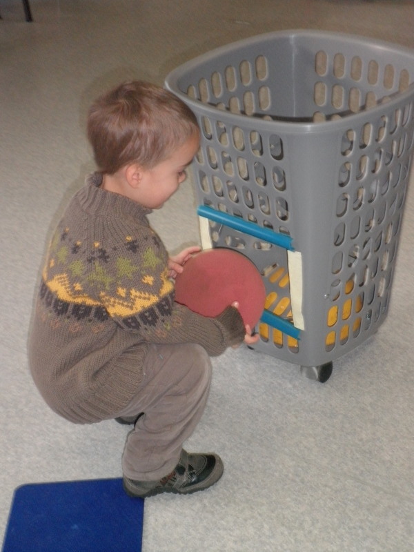 Mini-panier de basket. Mini-panier de basket.