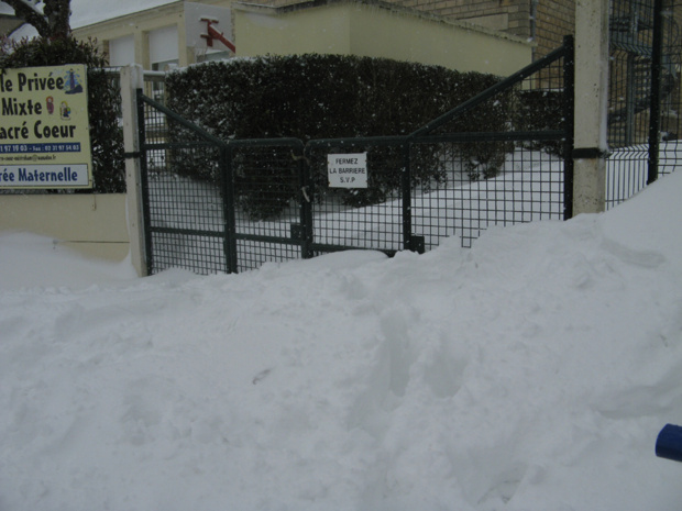 L'école sous la neige