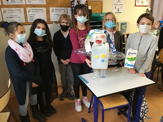 Récup’art (article rédigé par Clarisse et Elena durant les ateliers d’écriture)