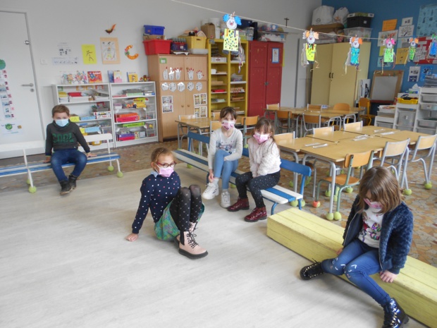 Théâtre des CE1 le midi Théâtre des CE1 le midi