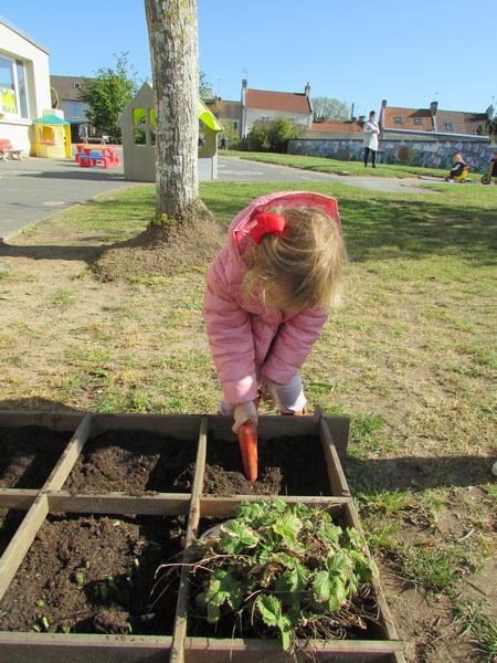 Les petits jardiniers Les petits jardiniers