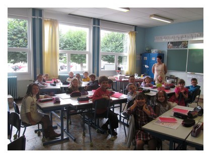 Voici la classe de CE1/CE2. Voici la classe de CE1/CE2.