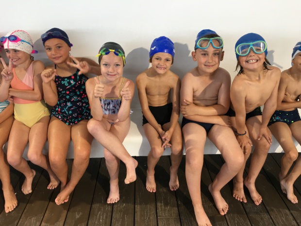 Tous à la piscine Tous à la piscine
