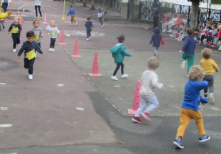 Tous en course en maternelle !