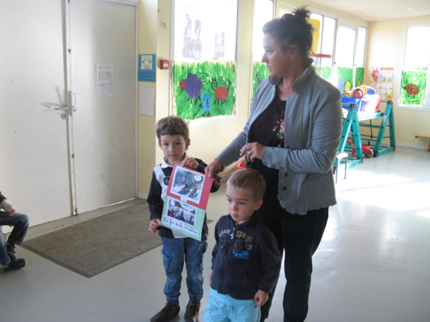 Règles de vie de la cour des maternelle Règles de vie de la cour des maternelle