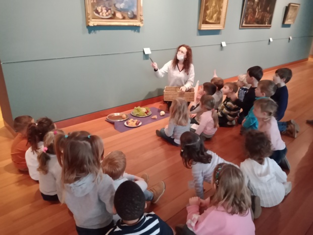 Les PS MS au musée des Beaux arts Les PS MS au musée des Beaux arts