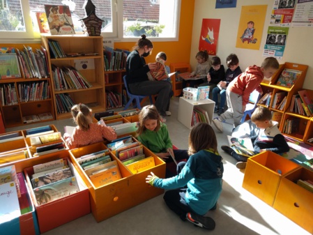 Visite à la bibliothèque des GS Visite à la bibliothèque des GS