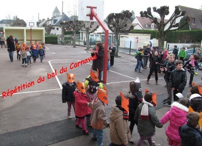 Préparation du bal de carnaval Préparation du bal de carnaval