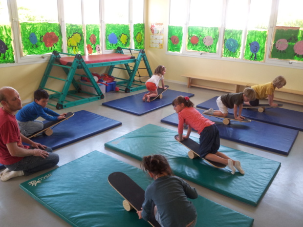 Ateliers "cirque" en Maternelle! Ateliers "cirque" en Maternelle!