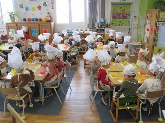 Les Maternelles cuisinent les pommes !