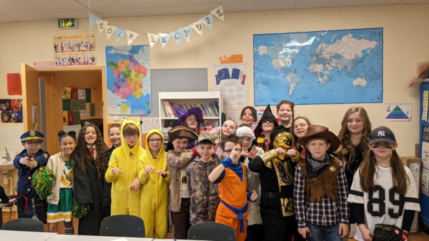 Tous déguisés ! Tous déguisés !