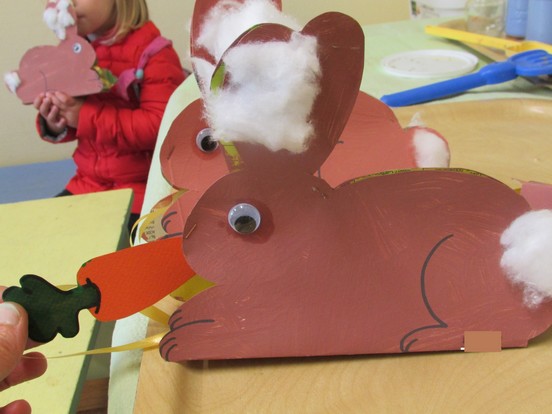 Un lapin à l'école ! Un lapin à l'école !